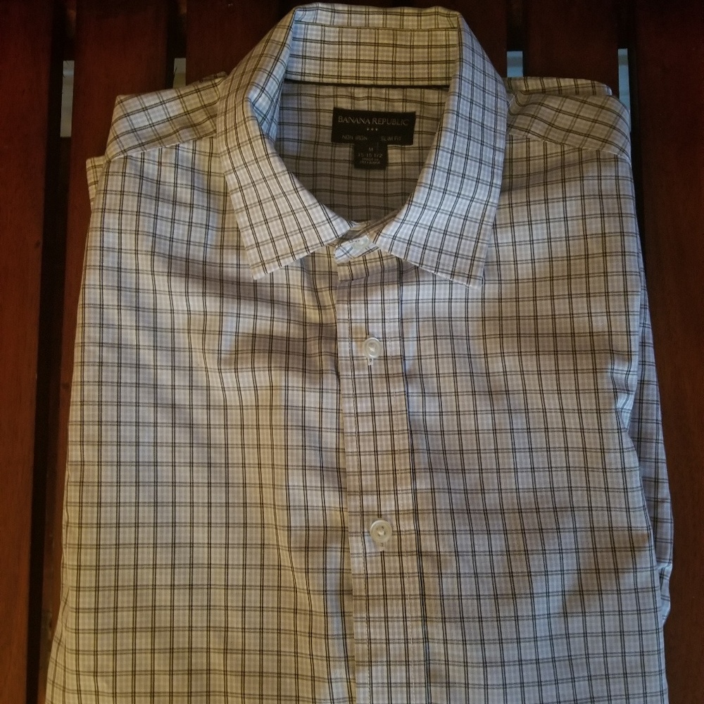 Men's EUC medium Banana Republic slim fit shirt